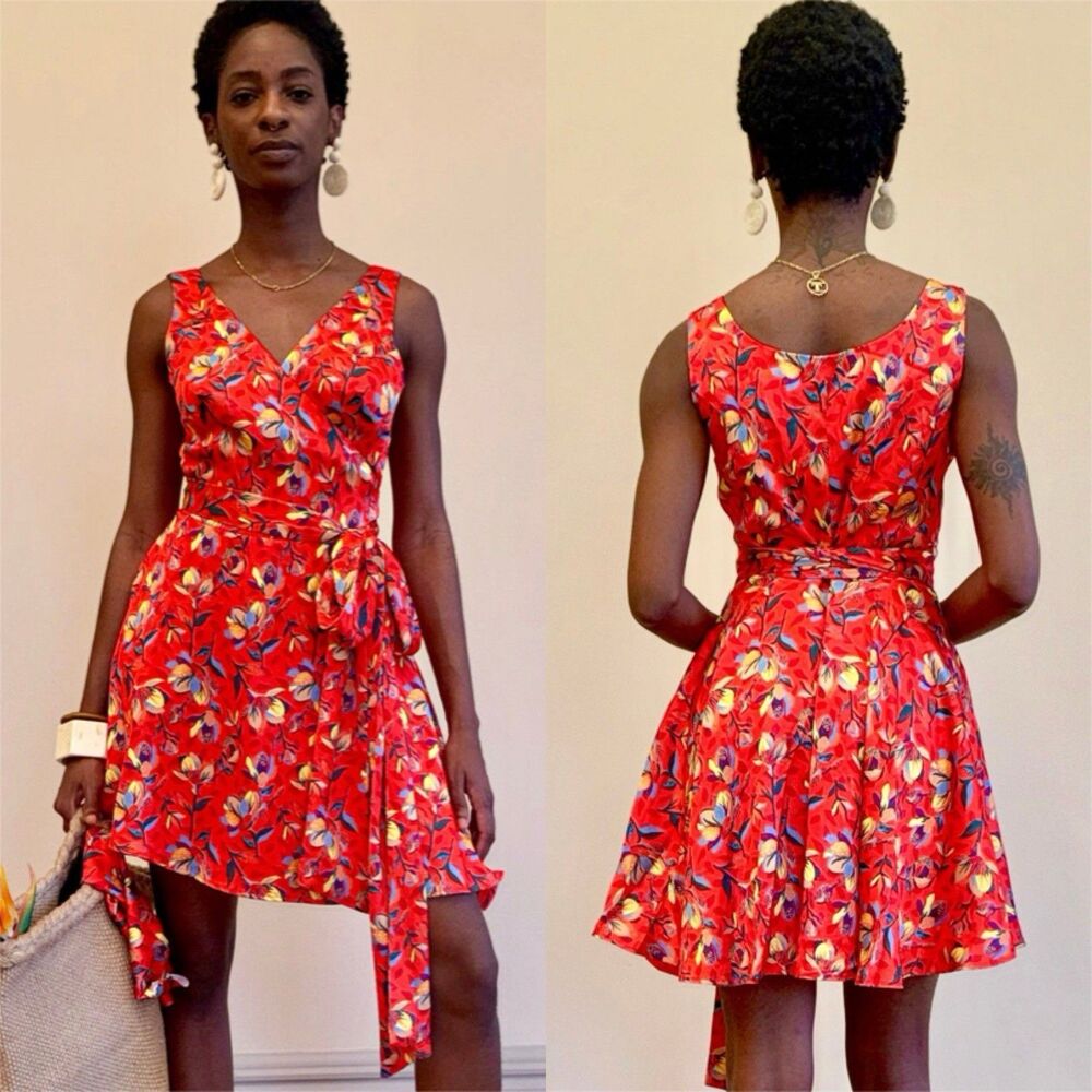 Under Celeste NY Women’s Mini Floral Wrap Dress Tangerine - Large